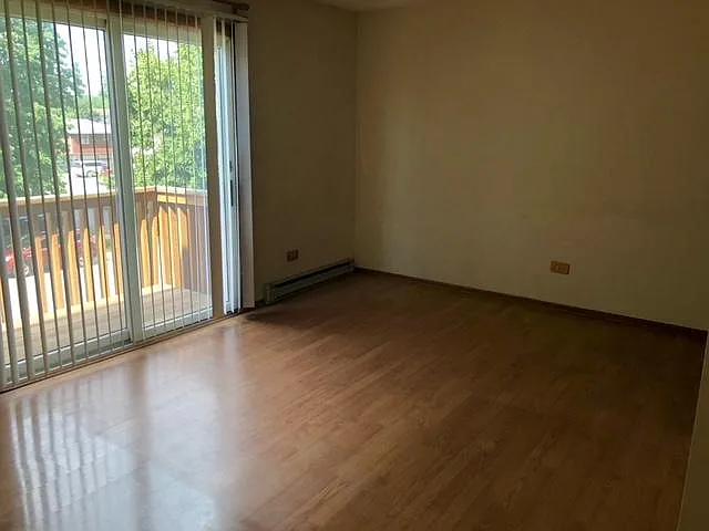 2446 Walsh Way #3A — Photo 2