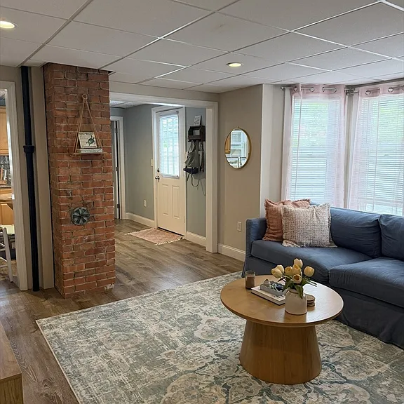 9 Allerton St #1S — Photo 4