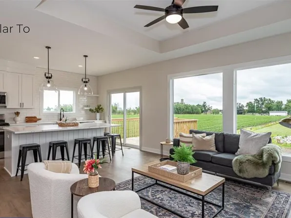 1320 NW Yorktown Dr, Waukee, IA 50263