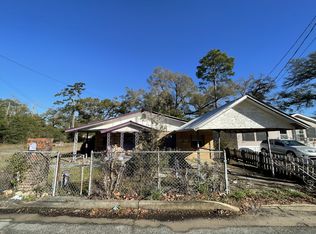 812 W Walnut Ave #3LOTS, Crestview, FL 32536