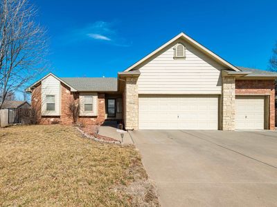 2048 E Brookstone St, Derby, KS, 67037