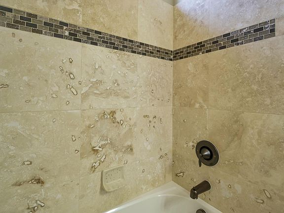 4th image of 20427 W Carla Vista Rd