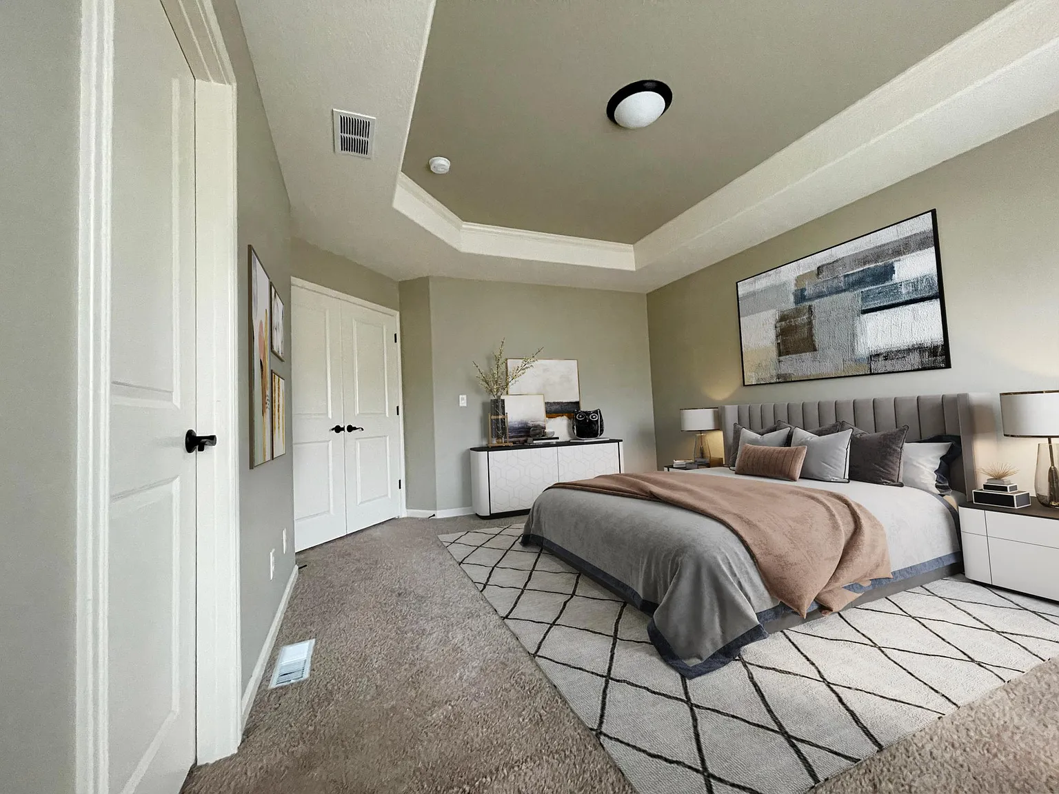 5 bed, 2266 sqft, $3,150 — Photo 3