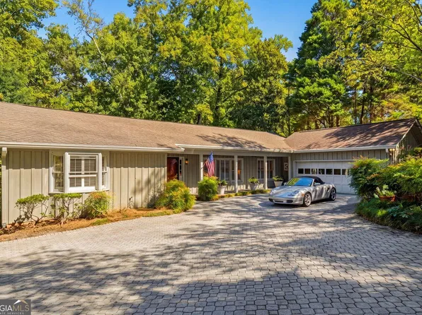 5059 Pine Bark Cir, Atlanta, GA 30338