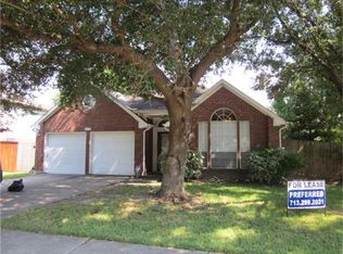 5055 Kleinbrook Dr, Houston, TX 77066