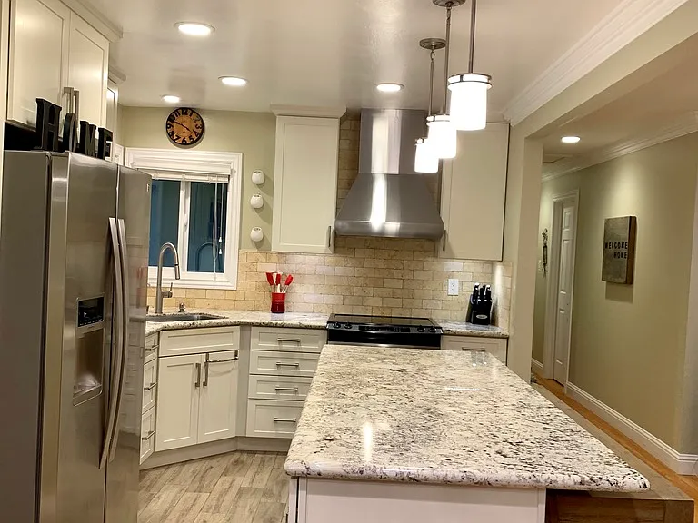 143 Highland Oaks Dr — Photo 36