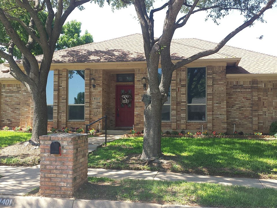 1st image of 1401 Woodvale Dr