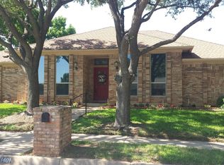 1401 Woodvale Dr, Bedford, TX 76021