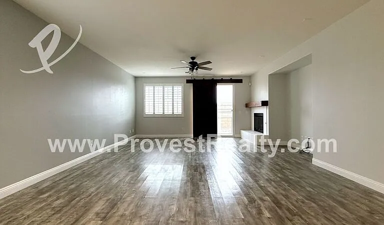 8440 Hoover Ct — Photo 10