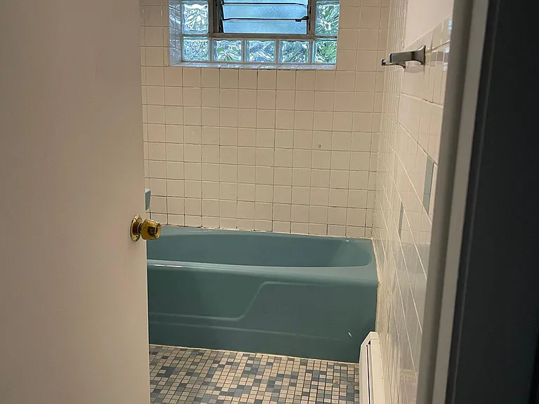 5925 W Fullerton Ave #16 — Photo 8