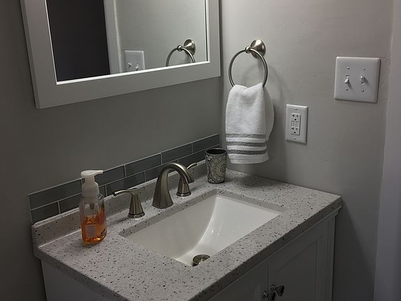 New Bath Vanity/Fixtures