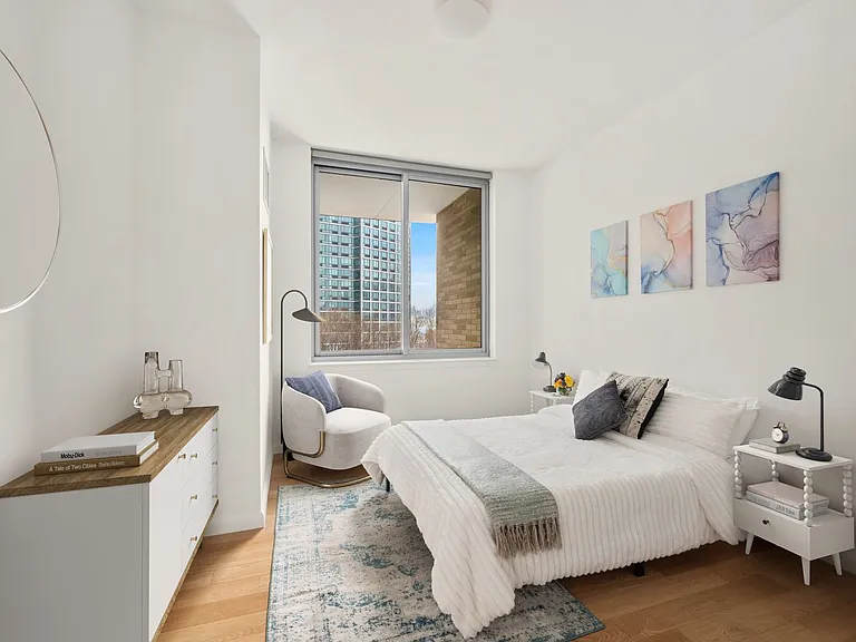 4630 Center Blvd #406 — Photo 7