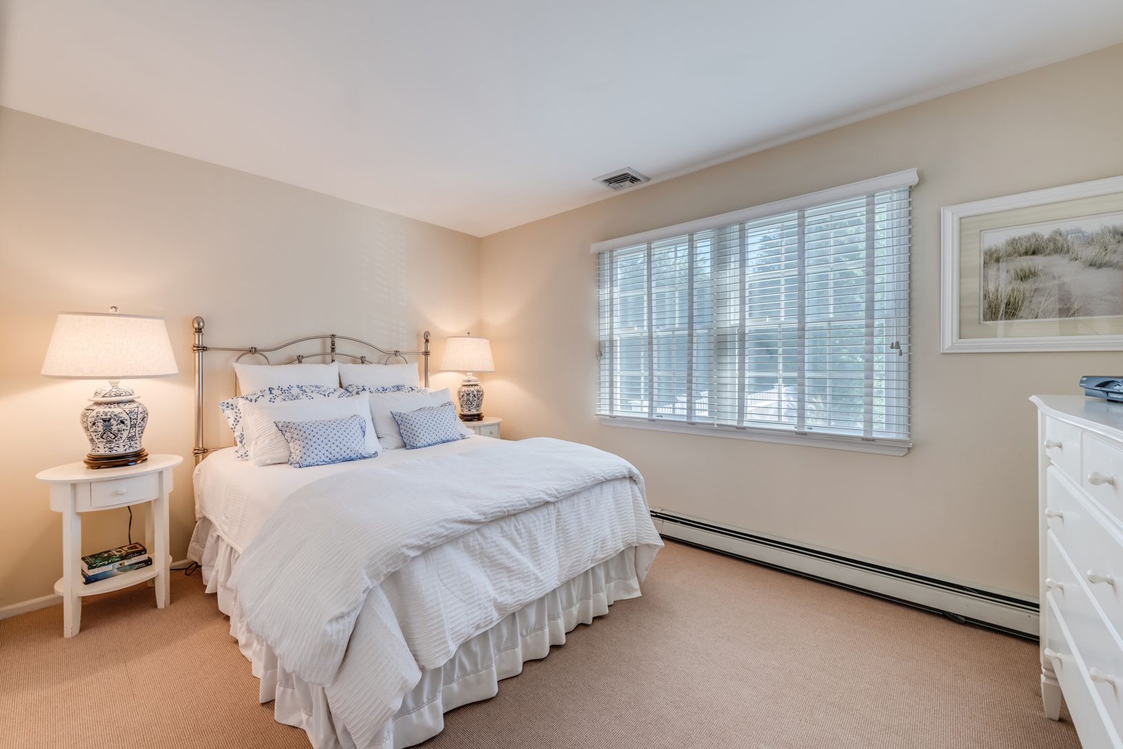  First floor bedroom 