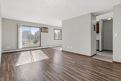 2210 Eldridge Ave E #105 Photo 1