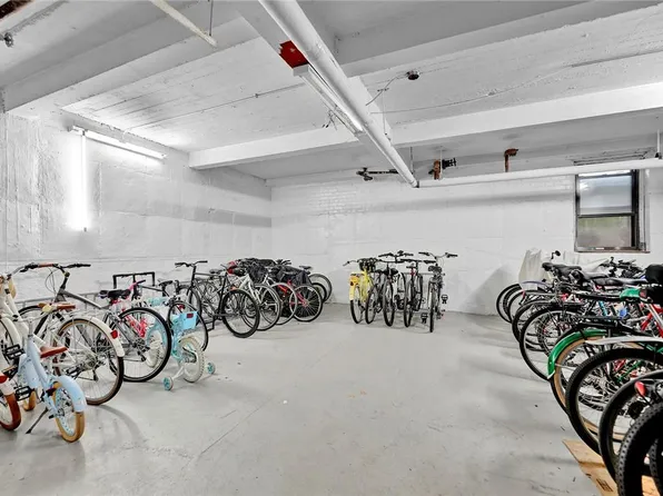 40 89th Street image 16 of 21