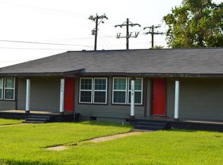 128 Dooley St, Hempstead, TX 77445