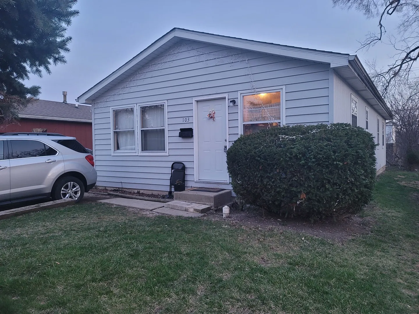 103 E Pineview Dr photo 1