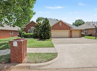 14208 Pecan Hollow Ter, Edmond, OK 73013