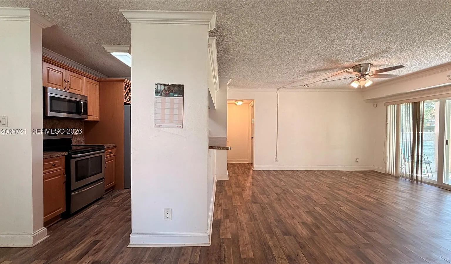 Royal Palm Place — Photo 2