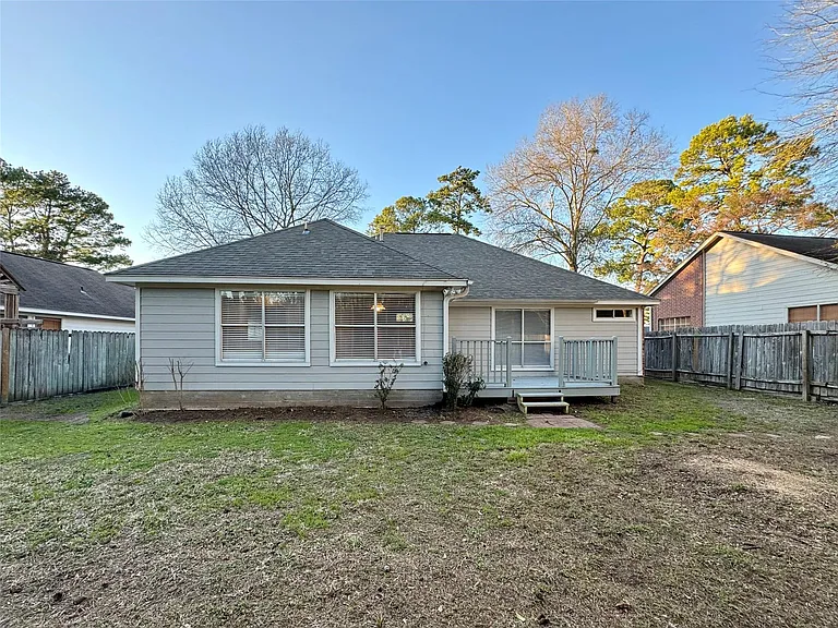 4006 Hunnington Dr — Photo 10