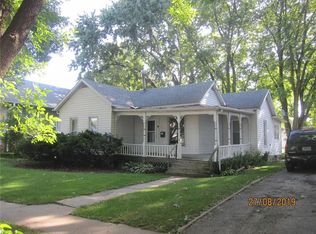 1312 6th St, Perry, IA 50220