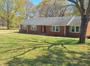 24 Palmetto Dr #B, Inman, SC 29349