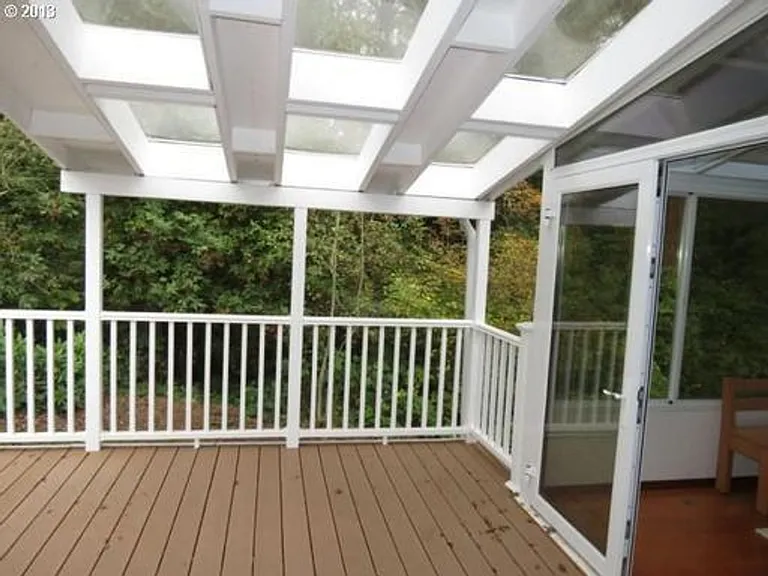 11825 NW Vaughan Ct — Photo 11