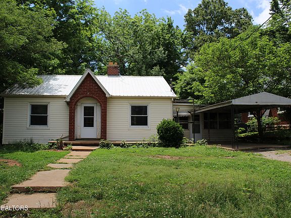3rd image of 903 Morris St