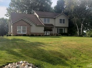 2199 Maple Park Dr, Ann Arbor, MI 48108