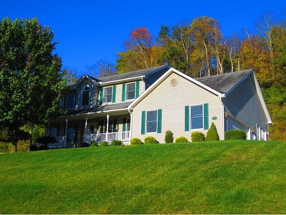 1st image of 18741 Sycamore Woods Dr