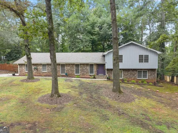 1160 Martin Ridge Rd, Roswell, GA 30076