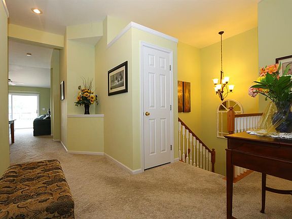 3rd image of 6382 Twin Lakes Dr