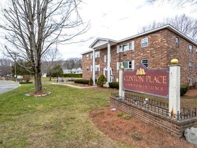 39 Berlin St APT 315, Clinton, MA, 01510