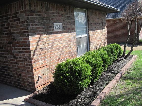 5th image of 3532 N Lake Ln