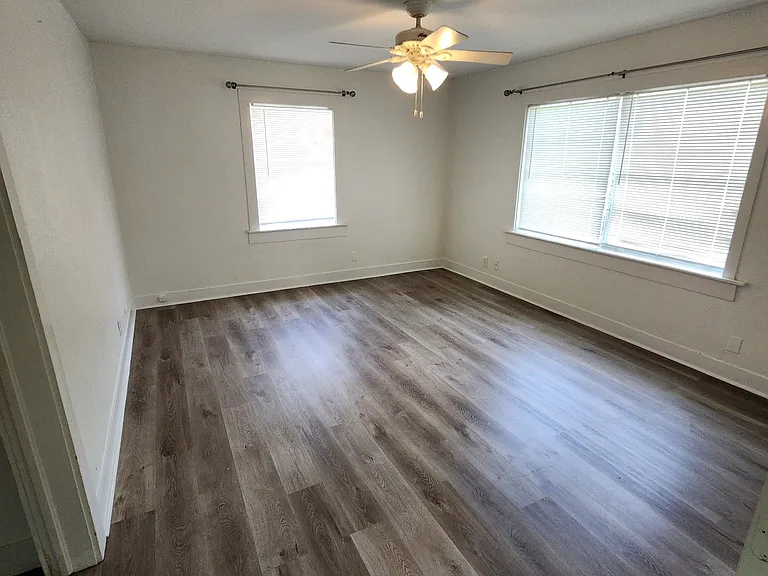 S Magnolia Dr — Photo 8