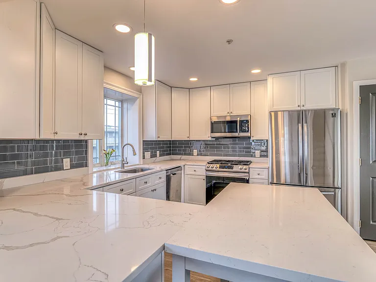9100 Atlantic Ave #1 — Photo 7