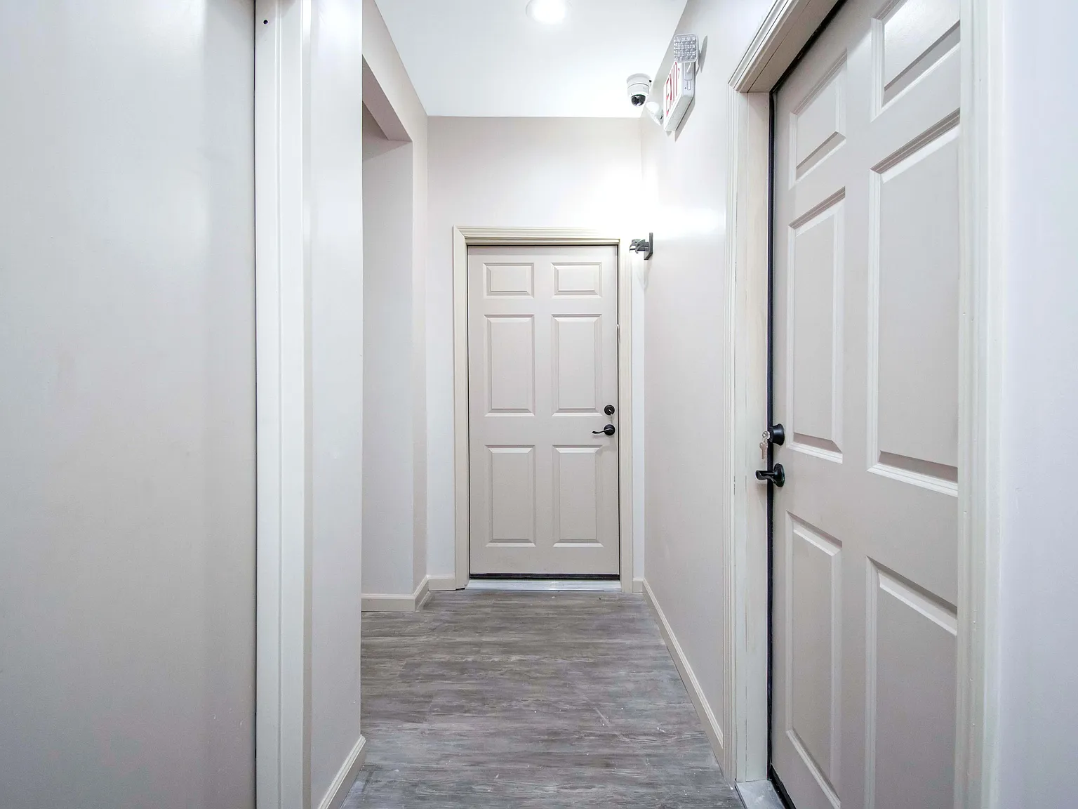 1 bed, 620 sqft, $1,350 — Photo 3