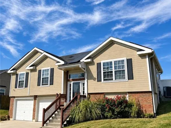 1503 Emerald Way, Warrensburg, MO 64093