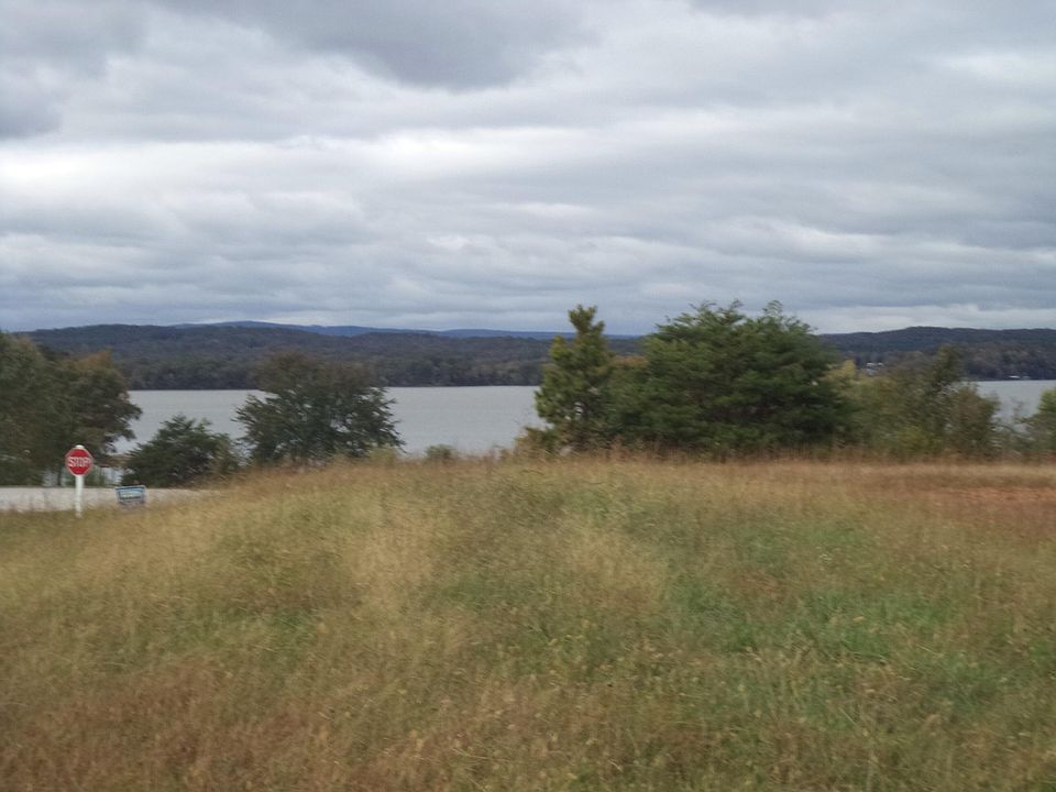 1st image of Cove Lndg