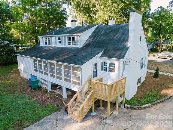 2nd image of 398 Park Rd