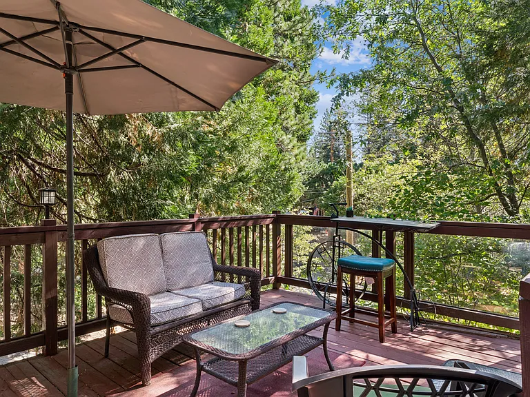 28997 Palisades Dr — Photo 18