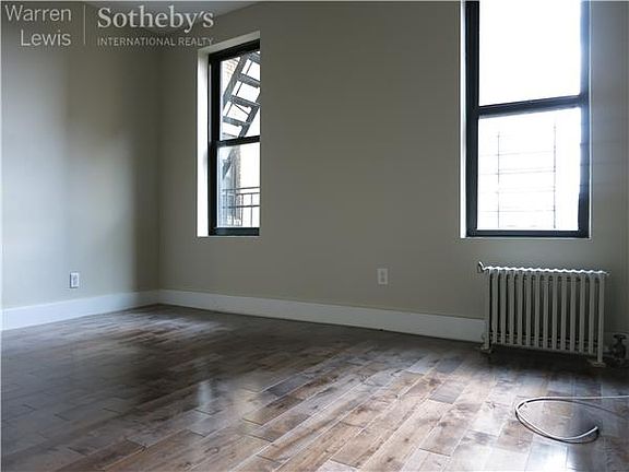 3rd image of 377 Montgomery St APT D6