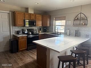 2nd image of 3712 Cactus Ridge Dr
