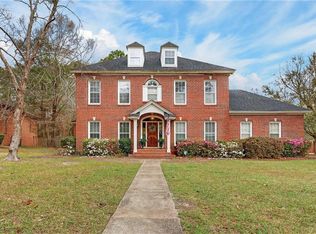 7000 Charleston Oaks Dr N, Mobile, AL 36695