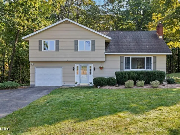 1400 Division Street, Ballston Lake, NY 12019