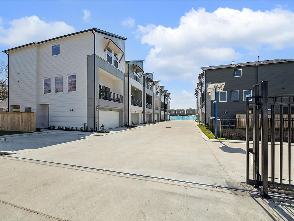 1st image of 4708 Moving Meadows Dr