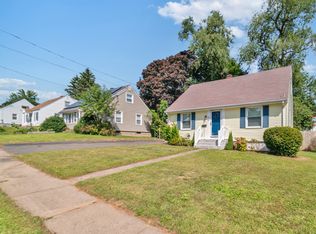 45 Windsor Rd, Hamden, CT 06517