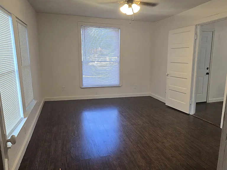 215 Margil St — Photo 7