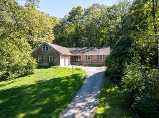214 Iron St, Ledyard, CT 06339