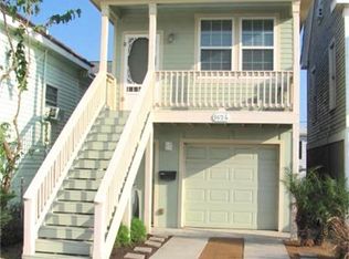 1624 Avenue O, Galveston, TX 77550